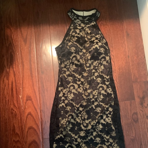 Windsor - Picture 1 of 3